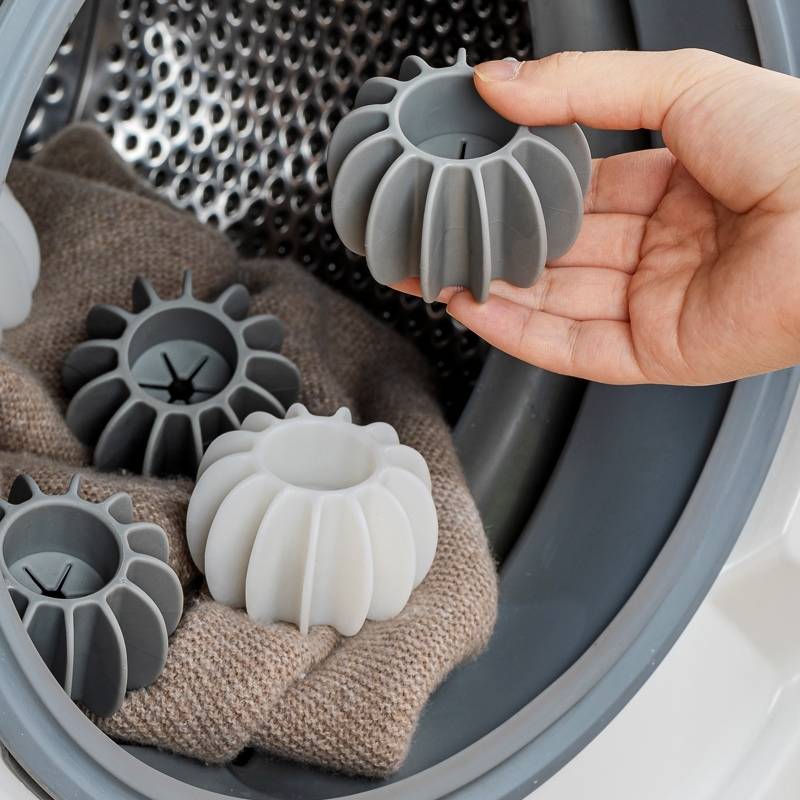 Anti-Tangle Magic Laundry Ball (4 Pack)